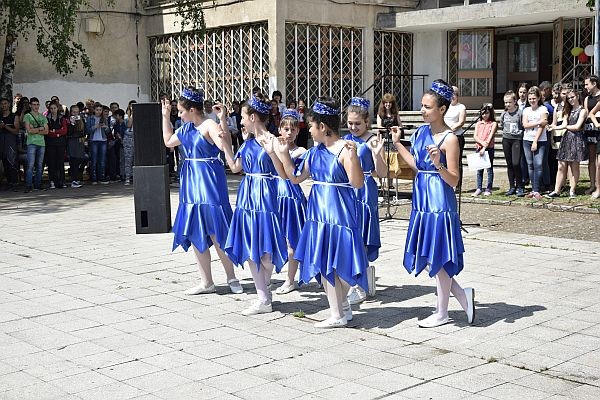 fines-2018-1B34AA529-E257-8638-775D-E2D9C1E9B6F5.jpg